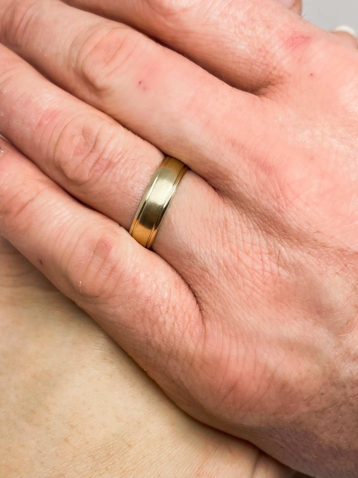 Gold textured wedding band